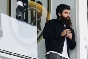 ΕΕΑ: «Γιώργος και Νίκος Σαββίδης παραπέμπονται για το κακούργημα του εκβιασμού»