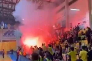 "Εδώ που γονάτισαν μεγαθήρια!"