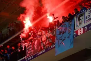 (Φωτορεπορτάζ) Ο κόσμος στο "ΠΑΠ"