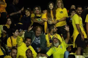 (Φωτορεπορτάζ) Ο κόσμος στο Τσίρειο