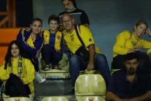 (Φωτορεπορτάζ) Ο κόσμος στο Τσίρειο