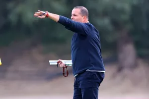 (ΦΩΤΟΣ) Ο ΠΑΟΚ στην Κύπρο/Νίκη στο πρώτο φιλικό