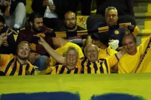 (Φωτορεπορτάζ) Ο κόσμος στο Τσίρειο
