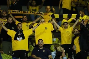 (Φωτορεπορτάζ) Ο κόσμος στο Τσίρειο