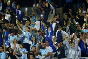 (Φωτορεπορτάζ) Ο κόσμος στο Τσίρειο