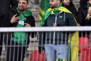 (Φωτορεπορτάζ) Οι φίλοι της ΑΕΚ στο στο "Roazhon Park"