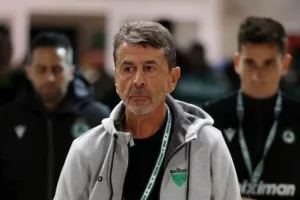 "Παίζαμε με μια καλύτερη ομάδα - Δίκαια κέρδισε η Ομόνοια"