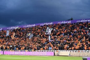 (Φωτορεπορτάζ) Ο κόσμος στο ΑΠΟΕΛ - Ομόνοια