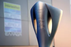 Super League: Στην τελική ευθεία το θέμα του κεντρικού χορηγού της λίγκας