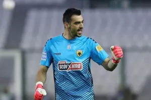 Πλησιάζει στο deal με Τσιντώτα