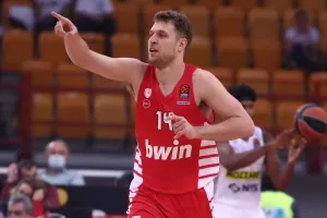 Ο Βεζένκοβ αναδείχθηκε MVP της 8ης αγωνιστικής