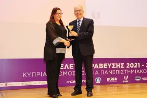 (ΦΩΤΟΣ) Η λαμπερή βραδιά της ΚΟΠΑ - Βραβεύθηκαν οι κορυφαίοι