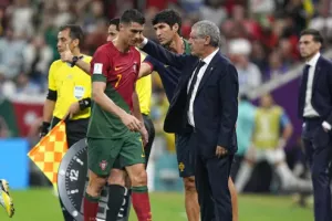 Φίγκο: ««Δεν μπορείς να κερδίσεις ένα Παγκόσμιο Κύπελλο με τον Ρονάλντο στον πάγκο»
