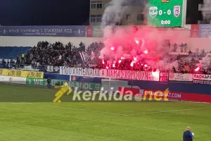 "Καυτή" υποδοχή από τους ΠΑΟΚτζήδες (φώτος/βίντεο)