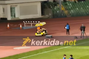 Πλήγμα για την ΑΕΛ, αποχώρησε με φορείο ο Μπάστο