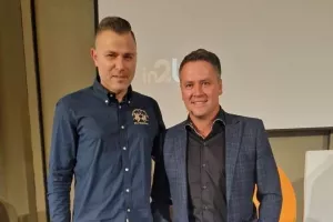 Kerkida ο μεγάλος Michael Owen!