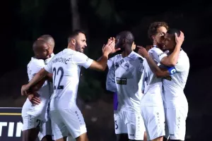 Πάφος - Ακρίτας: Εφτά γκολ και... τριπλή ισοβαθμία στην κορυφή! (φώτος)