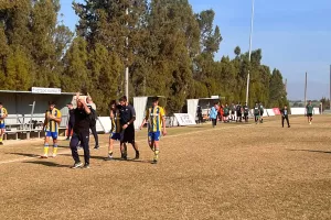Τρίποντο στο φινάλε για το ΑΠΟΕΛ