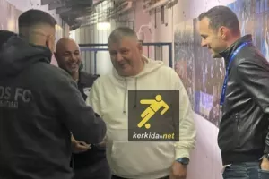 Ο Ντουμπόφ... στα αποδυτήρια