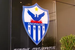 Ο κόσμος, ο Τιμούρ, τα σοβαρά λάθη και η... αποχώρηση