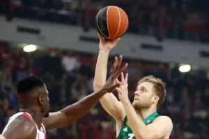 Παναθηναϊκός: Προπόνηση δίχως τρεις πριν από την ΑΕΚ