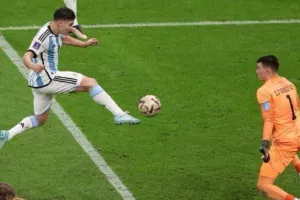 Το... 2-0 με Άλβαρες (βίντεο)