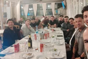 Άνοδος και... τραπέζωμα!