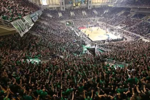 «Πράσινη» τρέλα: Sold out το Παναθηναϊκός-Ολυμπιακός 10 ημέρες πριν το τζάμπολ!