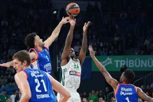Bαριά ήττα στην Πόλη για Παναθηναϊκό