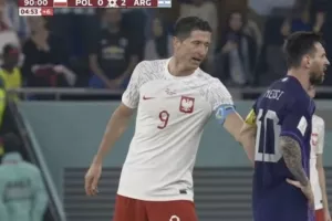  Τα περισσότερα χιλιόμετρα σ' ένα ματς... περπατώντας οι Μέσι και Λεβαντόφσκι!