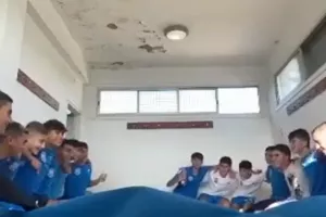 Απόλλων Κ15/Η έκρηξη στα αποδυτήρια μετά την νίκη (βίντεο)