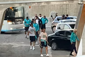 ΦΩΤΟΣ kerkida/Η άφιξη του Παναθηναϊκού στο "Στέλιος Κυριακίδης"