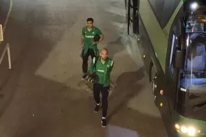 Φωτορεπορτάζ από την άφιξη της Ομόνοιας