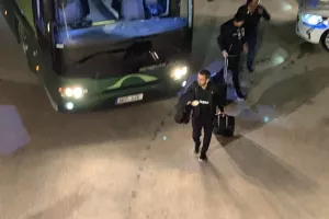 Φωτορεπορτάζ από την άφιξη της Ομόνοιας