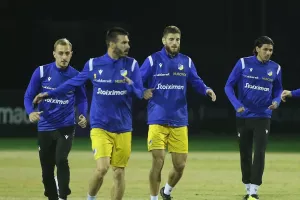 (ΦΩΤΟΣ) Βλέπει... Σαλαμίνα και 7η σερί νίκη ο "λαβωμένος" ΑΠΟΕΛ