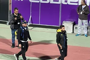 Φωτορεπορτάζ από την άφιξη του ΑΠΟΕΛ