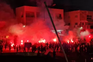 ΒΙΝΤΕΟ/ΦΩΤΟΣ: "Χαμό" έξω από το Τσίρειο η Θύρα 1