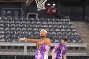 Υπογράφει Darrion Strong η Πετρολίνα ΑΕΚ (Πληροφορίες)