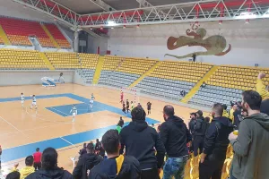 Οι Λέοντες... βρυχήθηκαν στο φούτσαλ- Εφτά στην Ομόνοια! (φώτος)