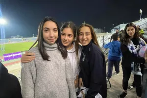 (Πάφος-ΑΠΟΕΛ) Γεμίζουν αρκουδάκια οι κερκίδες! (φώτος)