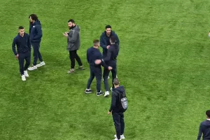 Ιστορική εμπειρία/Πρώτη γεύση από το γήπεδο!