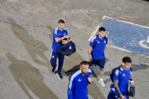 Φωτορεπορτάζ από την άφιξη της Ανόρθωσης