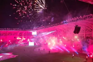 Η Θύρα 1 έκλεισε το event με εντυπωσιακό pyro show σε ολόκληρο το γήπεδο! (βίντεο/φώτος)