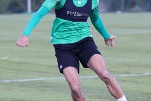 ΦΩΤΟΣ/"Τρέχει"... για την Δευτέρα