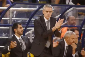 «Πενηντάρισε» ο Καστρίτης στον πάγκο του Άρη