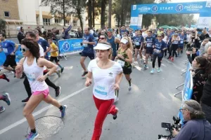 (ΦΩΤΟΣ) "Quantum Nicosia Marathon 2022"
