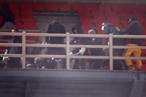 Κίνδυνος τιμωρίας έδρας για την ΑΕΚ για τα επεισόδια με Ρέτζιο Εμίλια