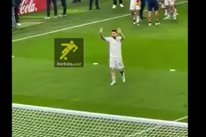 Βίντεο kerkida-Ο Μέσι χαιρέτησε τους Αργεντινούς!