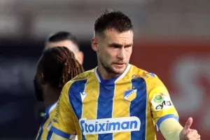 Την βρίσκει στη... Λάρνακα! 