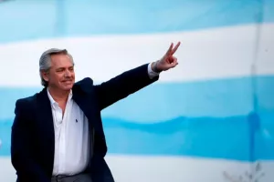 Δεν θα πάει στο Κατάρ ο πρόεδρος της Αργεντινής